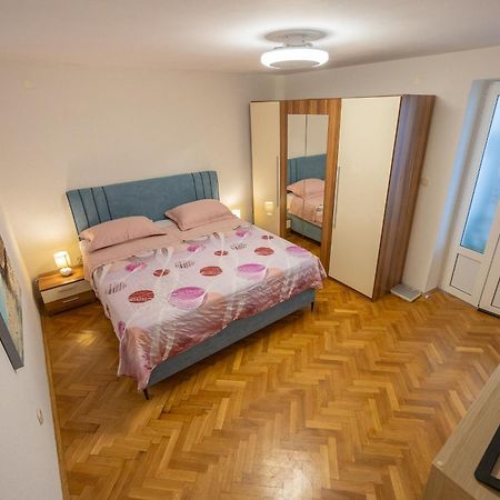 Apartments Tanja Baška Voda المظهر الخارجي الصورة