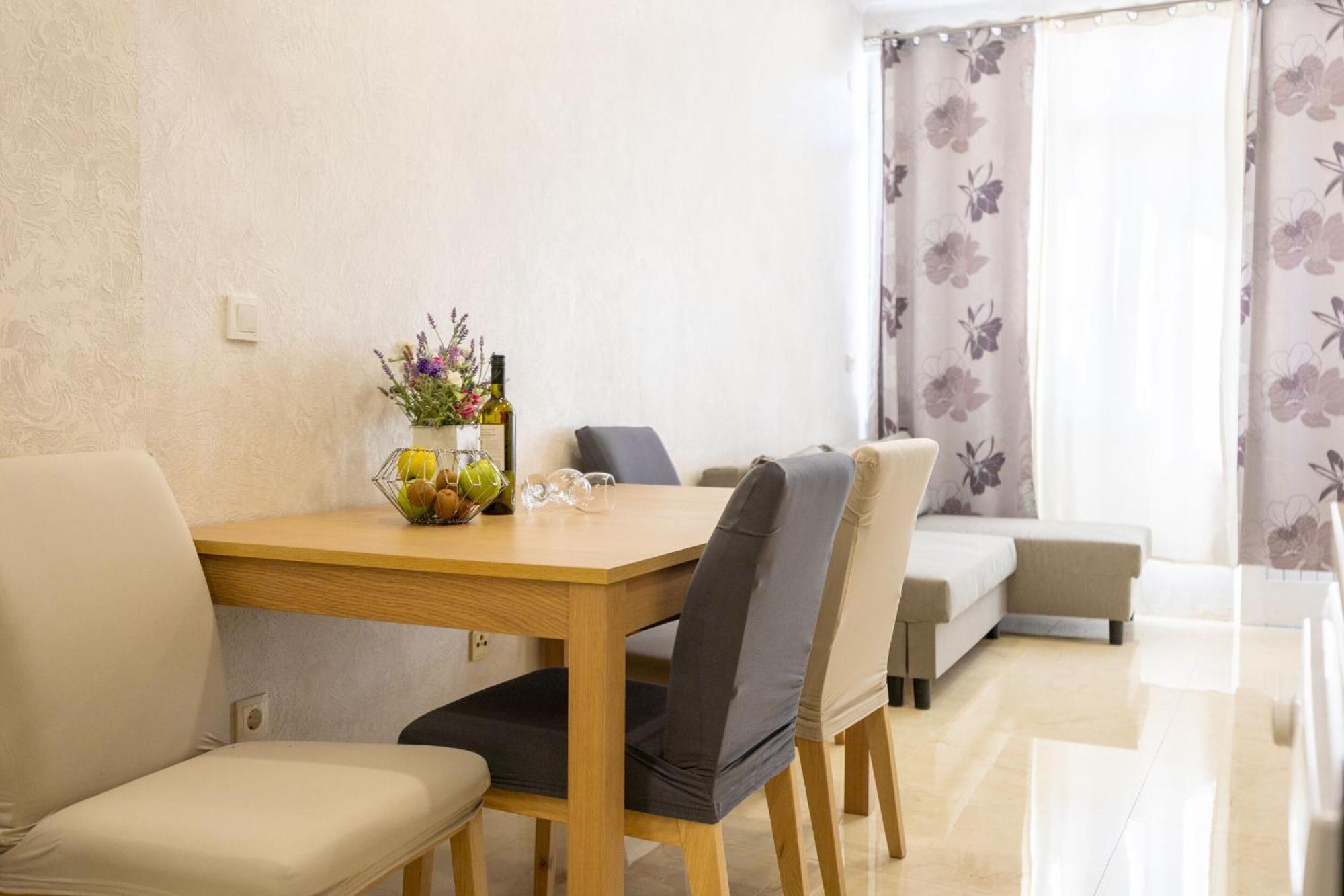 Apartments Tanja Baška Voda المظهر الخارجي الصورة