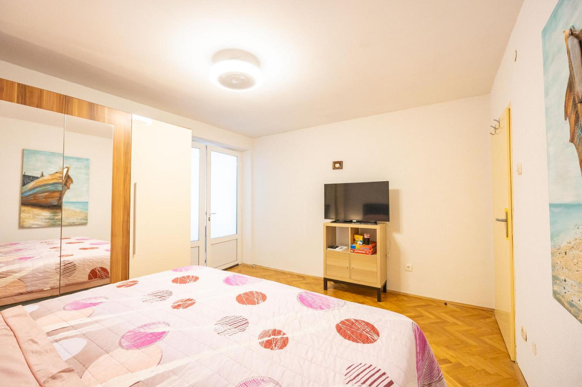 Apartments Tanja Baška Voda المظهر الخارجي الصورة